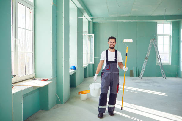 Best Attic Mold Removal  in Dayton, OR